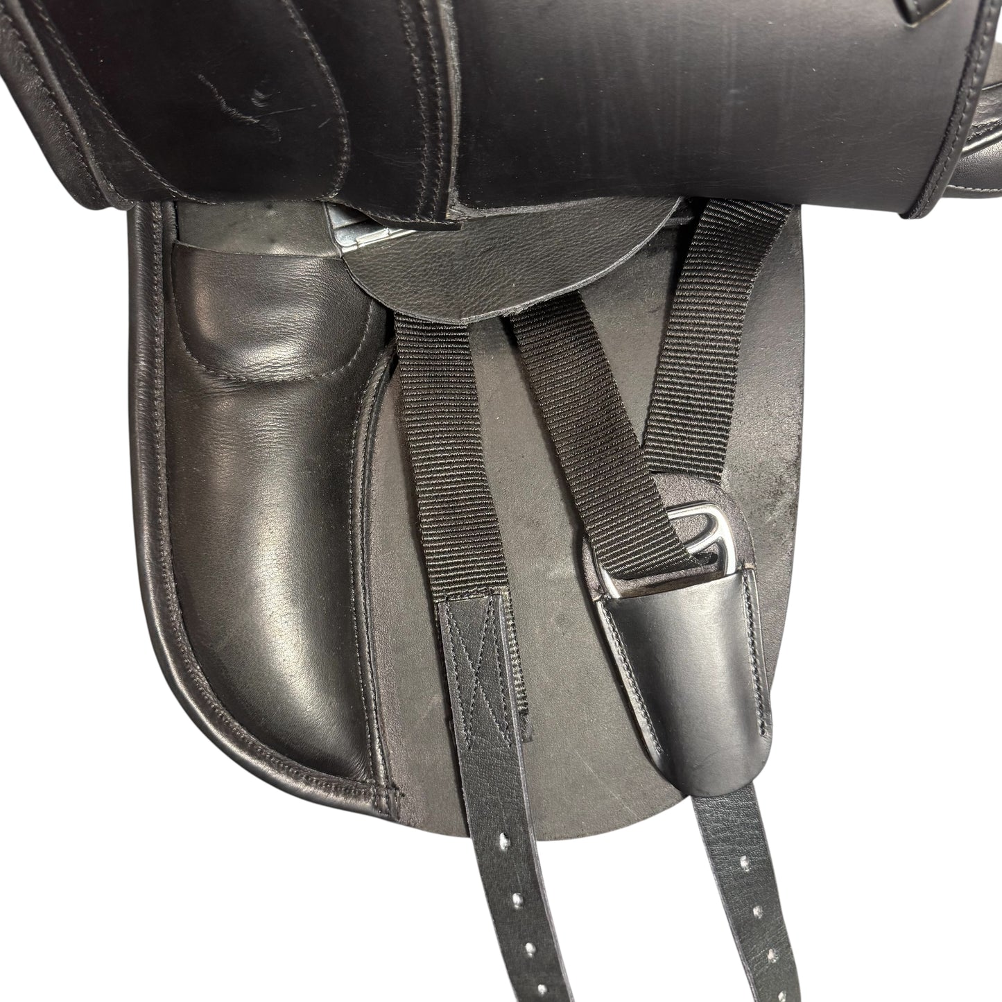 Ruby Roo Dylan Dressage Saddle